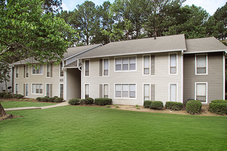 Southern Woods The Multifamily Advisory Group at Cushman & Wakefield